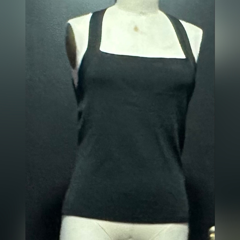 7 Sweaters - image 3